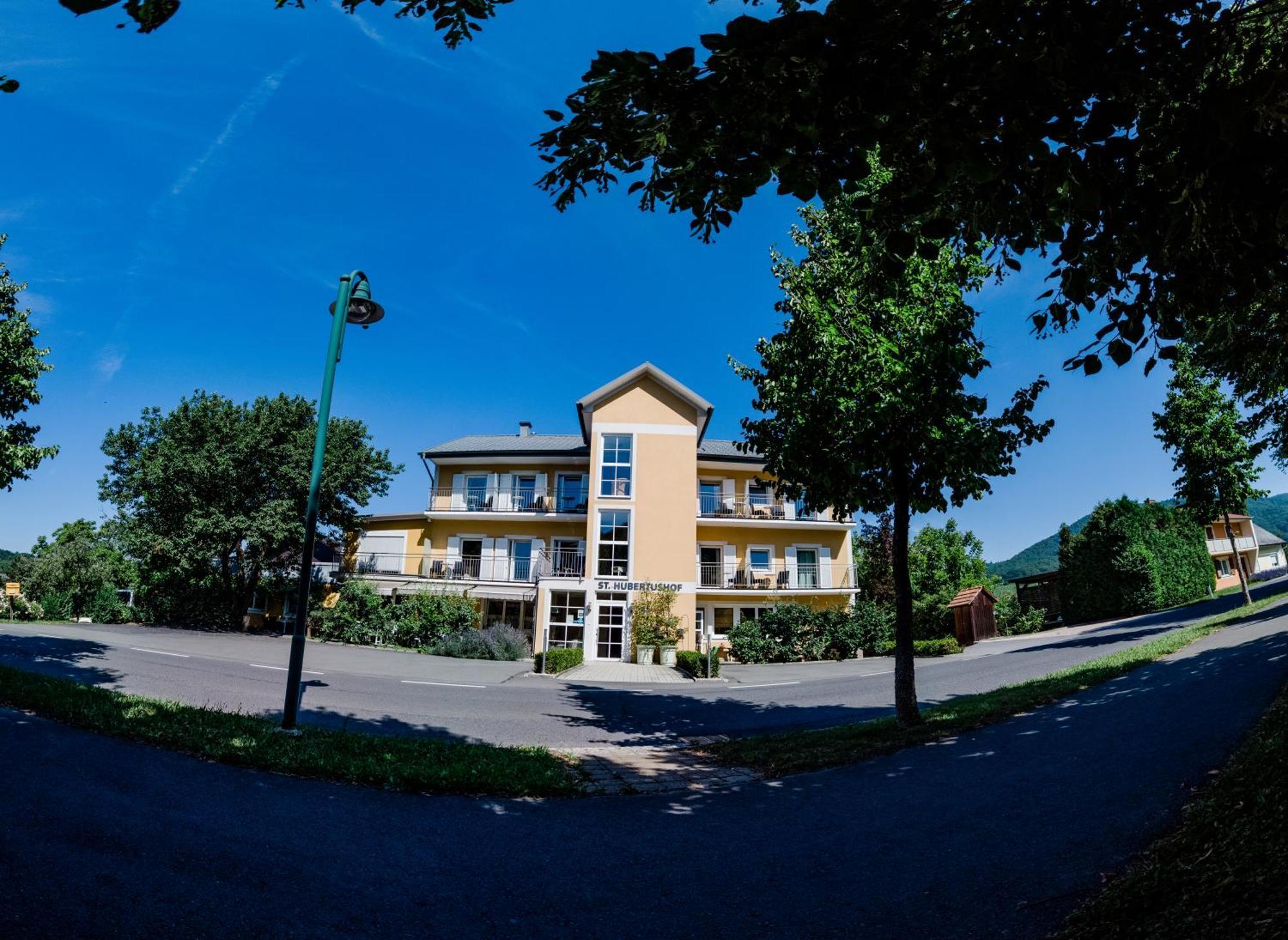 Hotel St. Hubertushof 바트글레이첸베르그 외부 사진