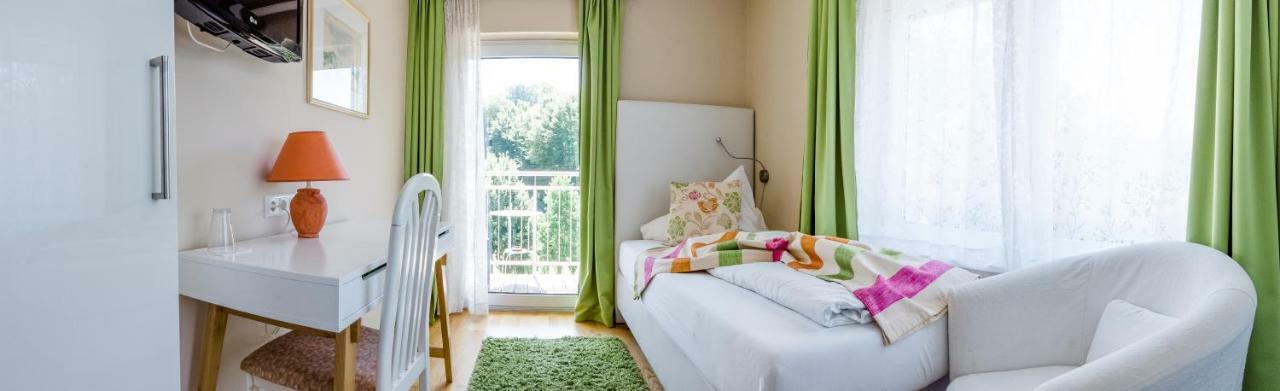 Hotel St. Hubertushof 바트글레이첸베르그 외부 사진