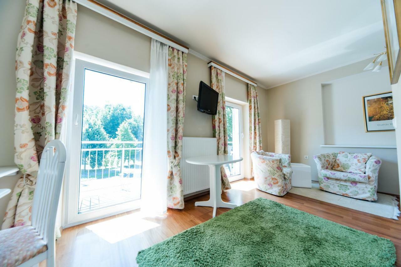 Hotel St. Hubertushof 바트글레이첸베르그 외부 사진